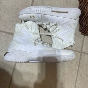 Under Armour Women's Highlight Ace 2.0 Court Shoes